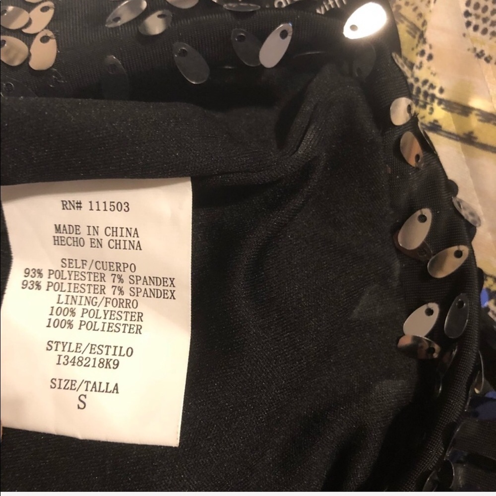 ⭐️ Love Reign Sequins Dress - Picture 5 of 6